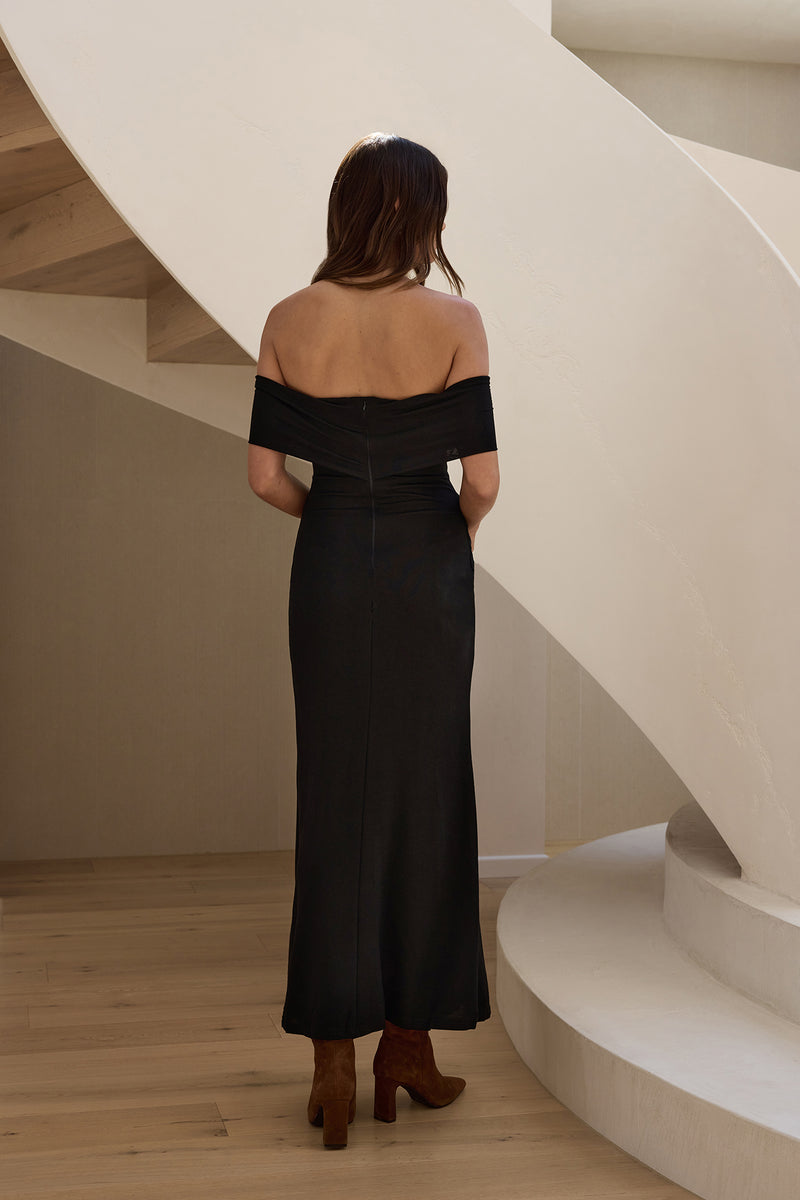 Martini Bloom Off Shoulder Knit Maxi Dress Black | Fortunate One