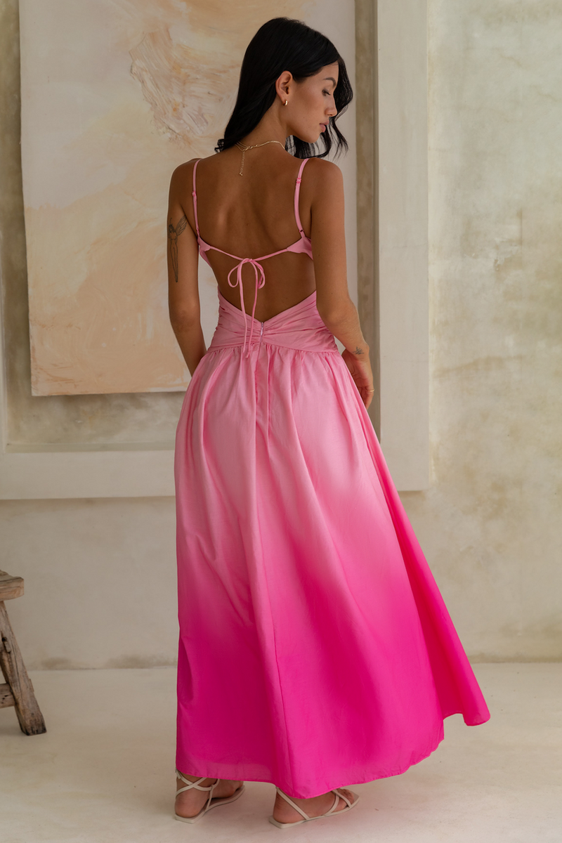 Caramelo Lace Maxi Dress