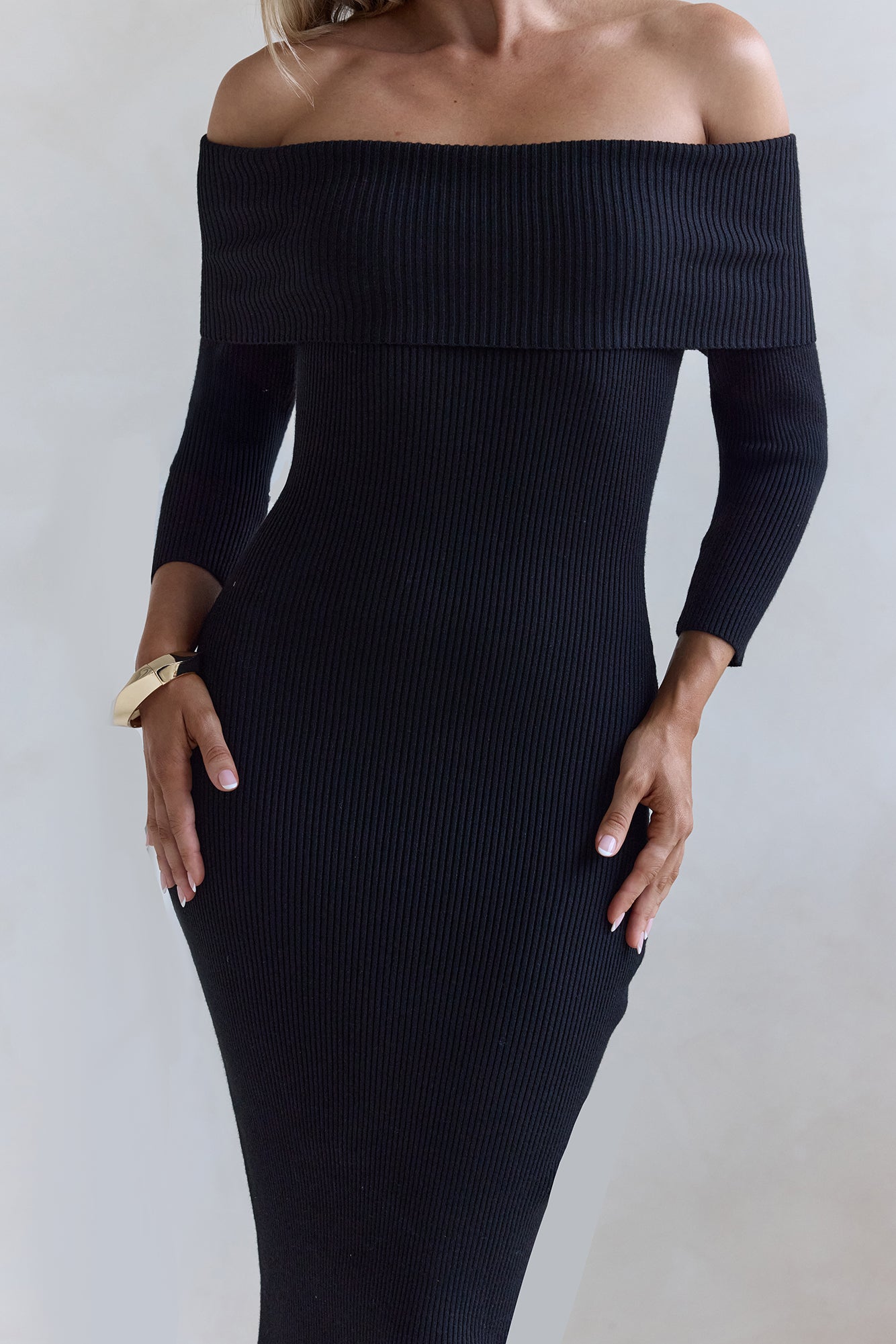 Chilled Luxe Off Shoulder Knit Maxi Dress Black Size L Chilled Luxe Off Shoulder Knit Maxi Dress Black Size L