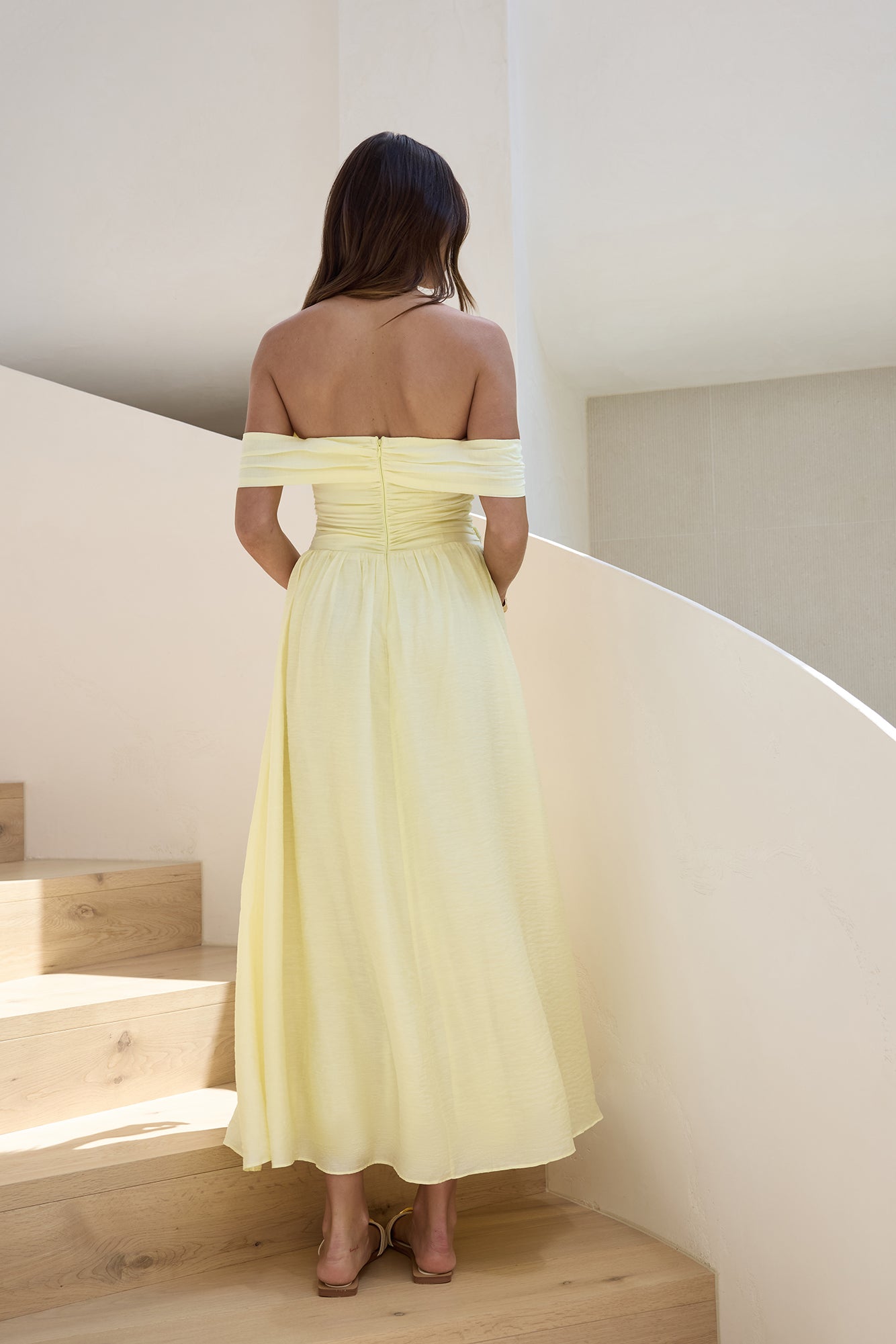 Hidden Treasures Off Shoulder Maxi Dress Yellow Size L Hidden Treasures Off Shoulder Maxi Dress Yellow Size L