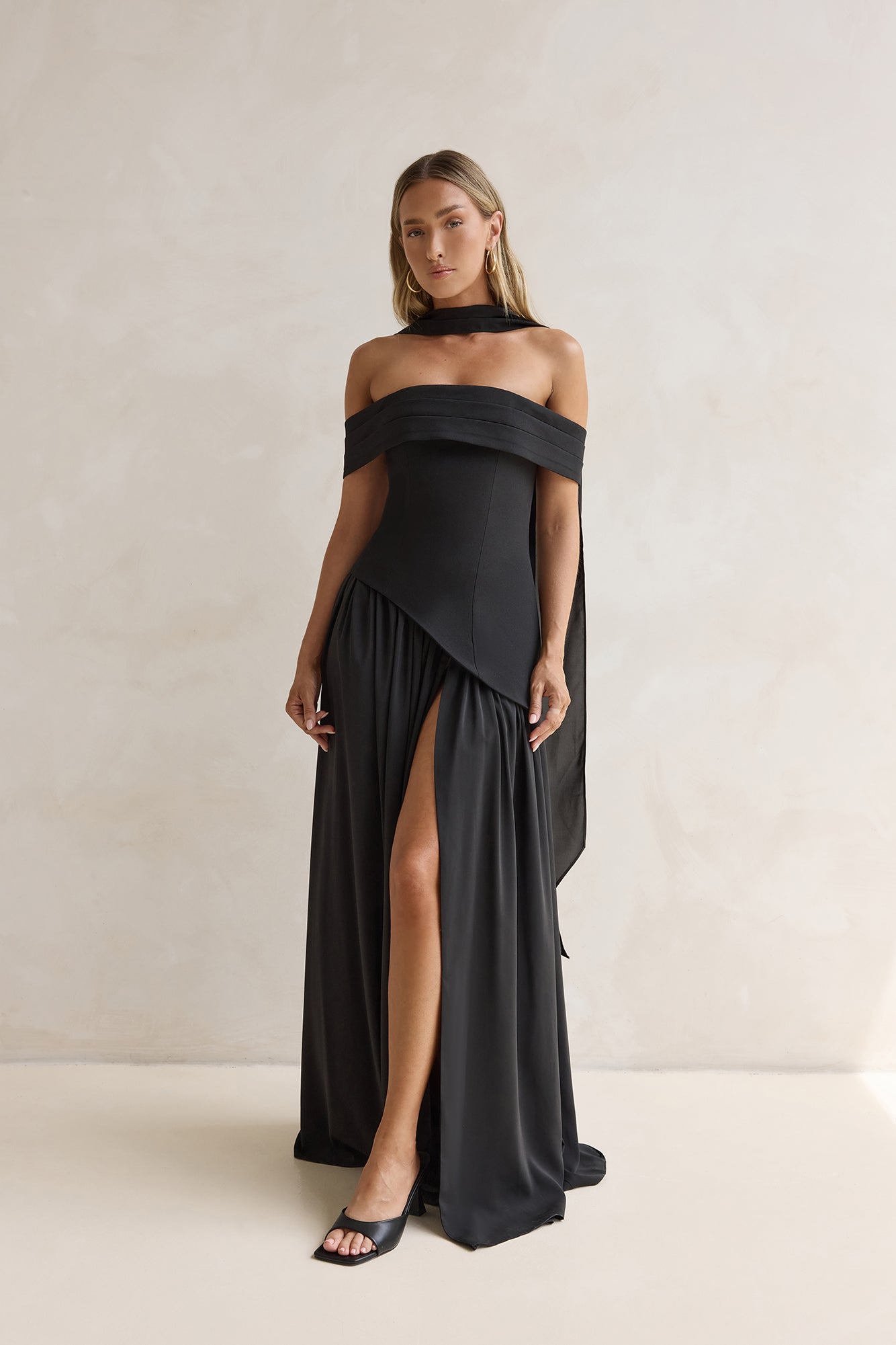 black off shoulder maxi dress Fortunate One Color:Cool Water shu05l 45.2 inches / 115 Navy Blue Velvet Dress