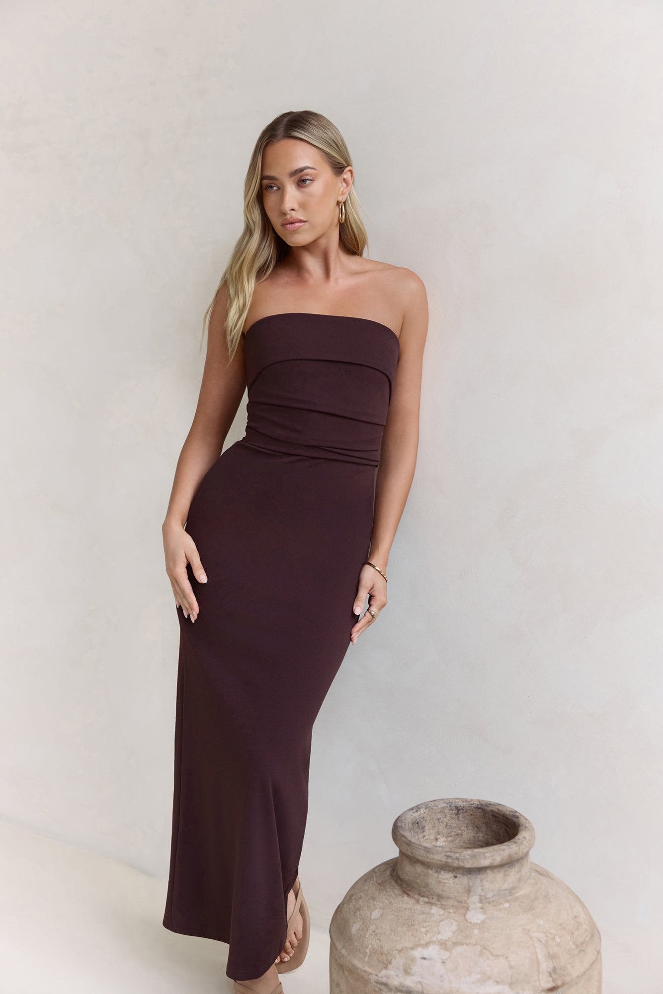 #129881