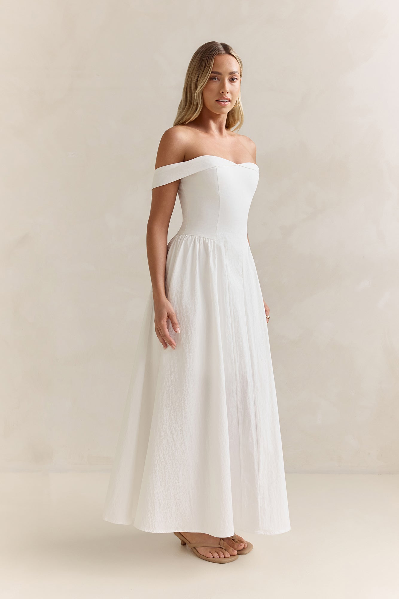#129928