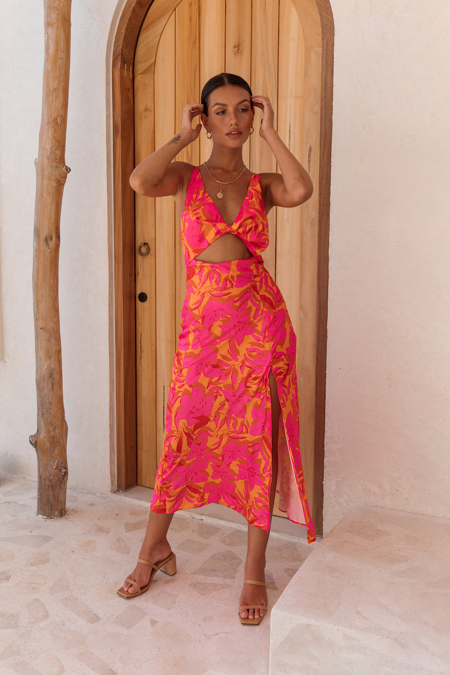 maxi dress meaning What is a Maxi Dress: Everything you Need to Know