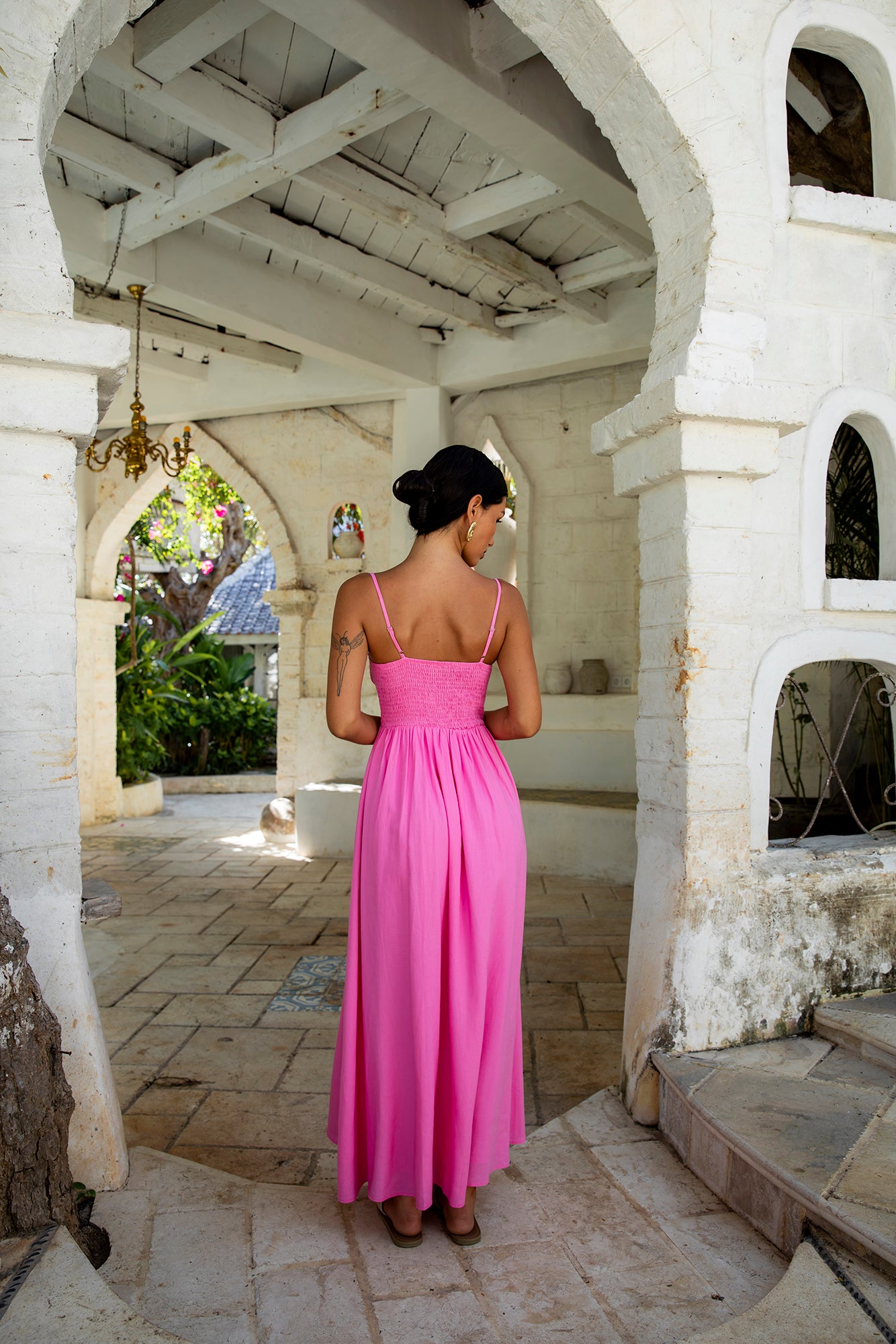 open lace back dress Opal Pink Long Sleeve Maxi Dress - US 4 open lace back dress Opal Pink Long Sleeve Maxi Dress - US 4