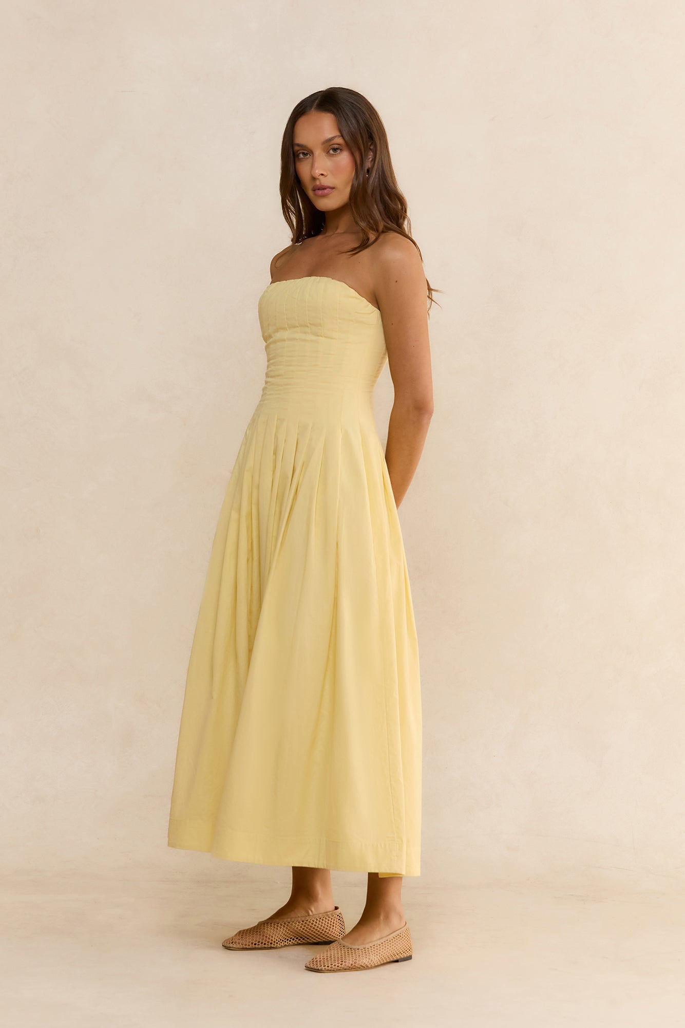 yellow strapless midi dress Fortunate One Perfect for everything from Winter 24-Q4 Length:Floor Length Red Draped Halter Maxi
