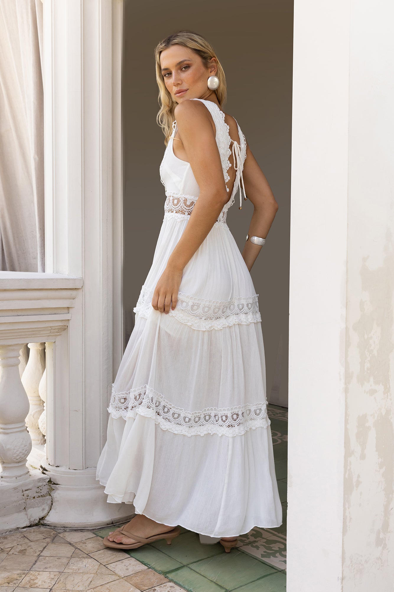Playing Games Maxi Dress White | Fortunate One Playing Games Maxi Dress White | Fortunate One