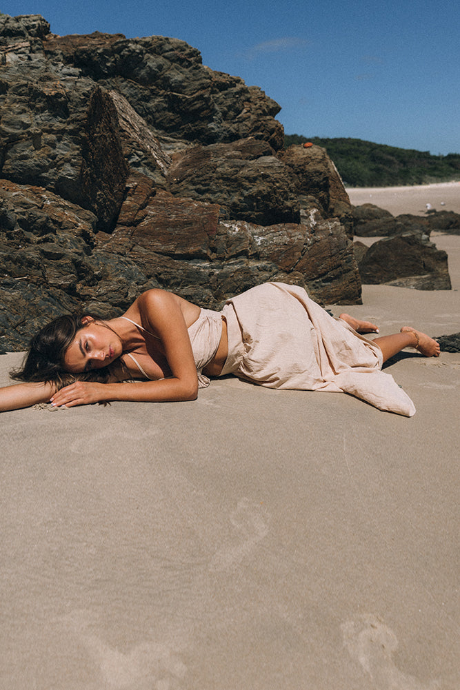 SNDYS Boat Linen Maxi Dress Brown | Fortunate One SNDYS Boat Linen Maxi Dress Brown | Fortunate One