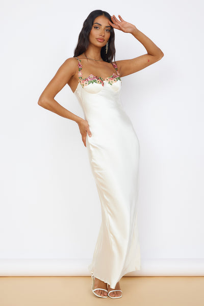 Magnetic Forces Maxi Dress White