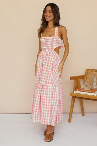 Head In The Clouds Maxi Dress Pink